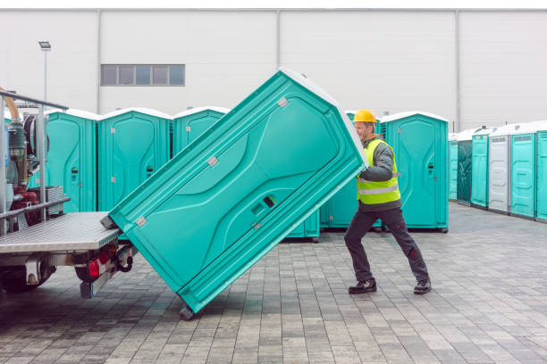 Best Portable toilet rental cost  in Newport, VT