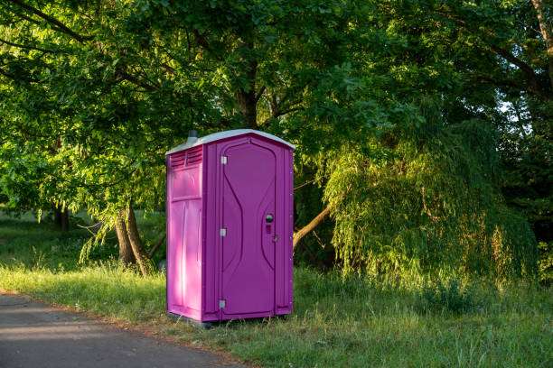 Best Portable bathroom rental  in Newport, VT